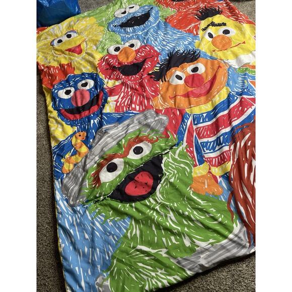 Vintage Sesame Street Character Toddler Quilt Blanket 80s 90s 55in X 39.5in - Picture 2 of 6